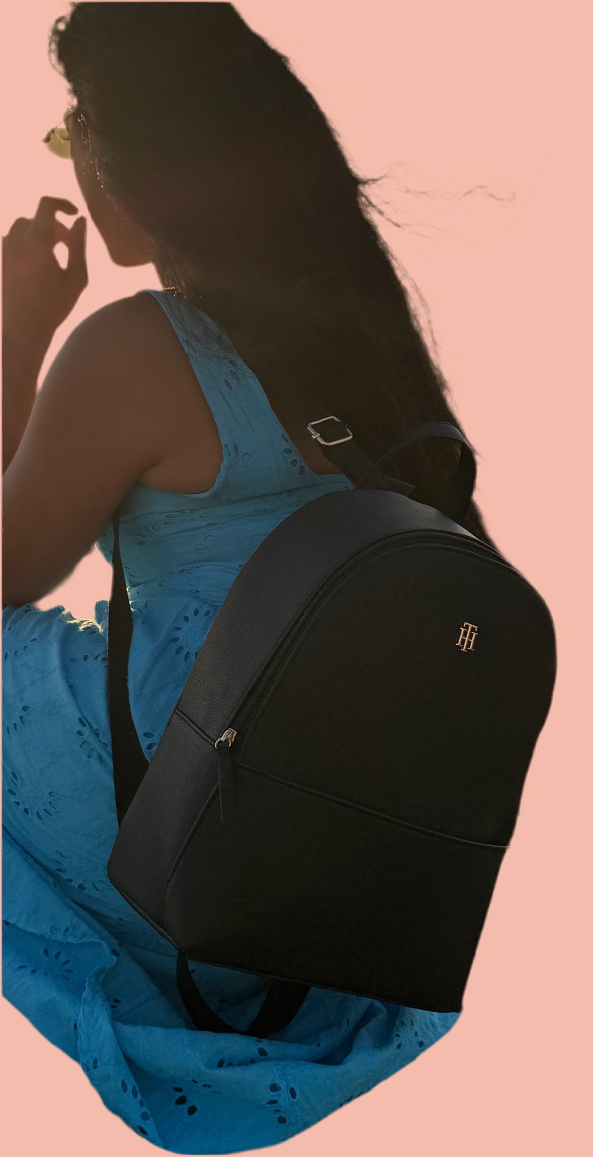 Tommy Hilfiger Black Backpack – 1 Zipper