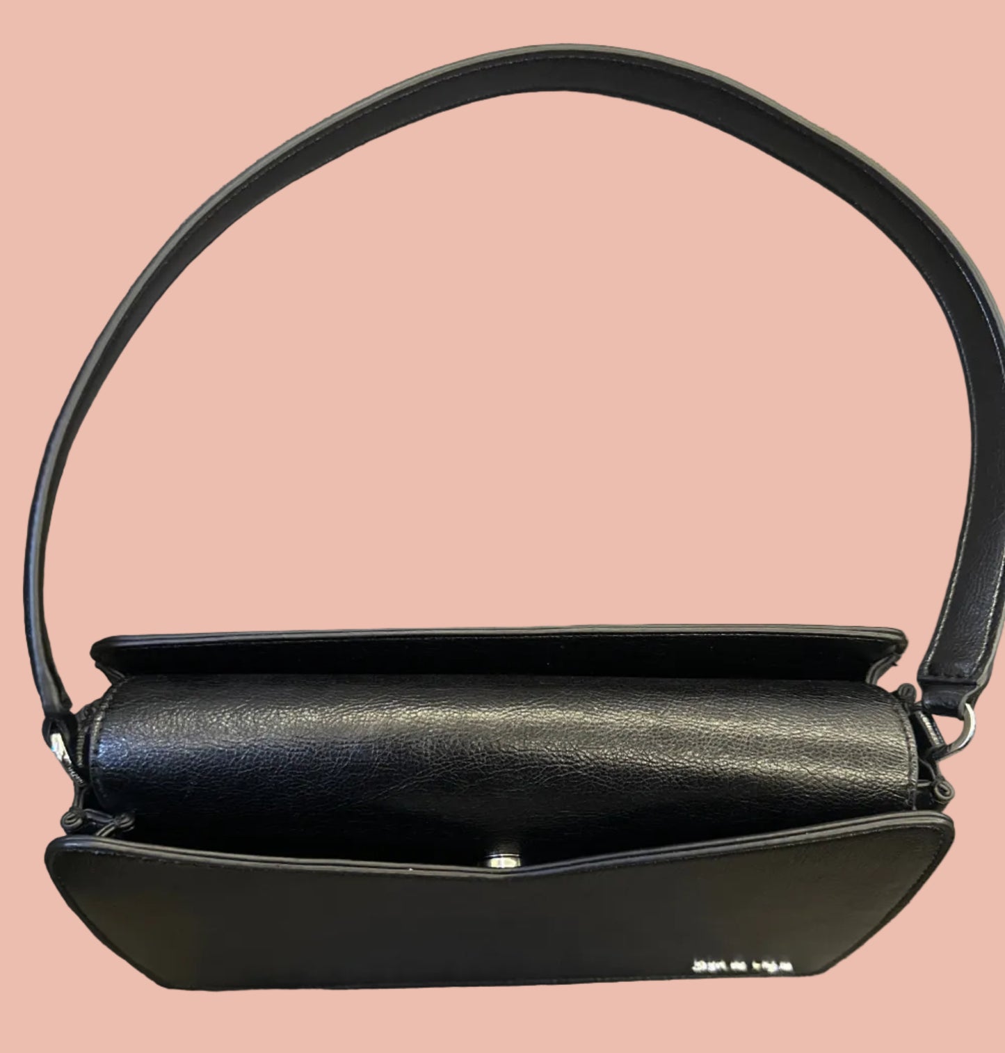 Calvin Klein Shoulder