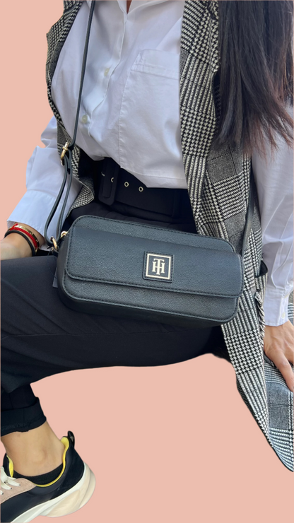 Tommy Hilfiger Kiara II Flap Leather Camera Crossbody in Black