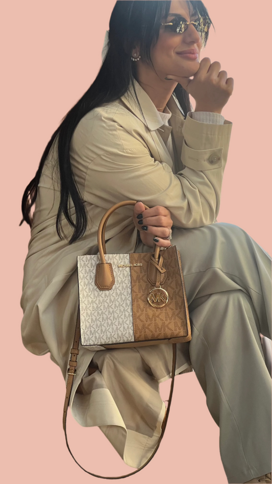 Michael Kors Mercer MD messenger Crossbody Leather