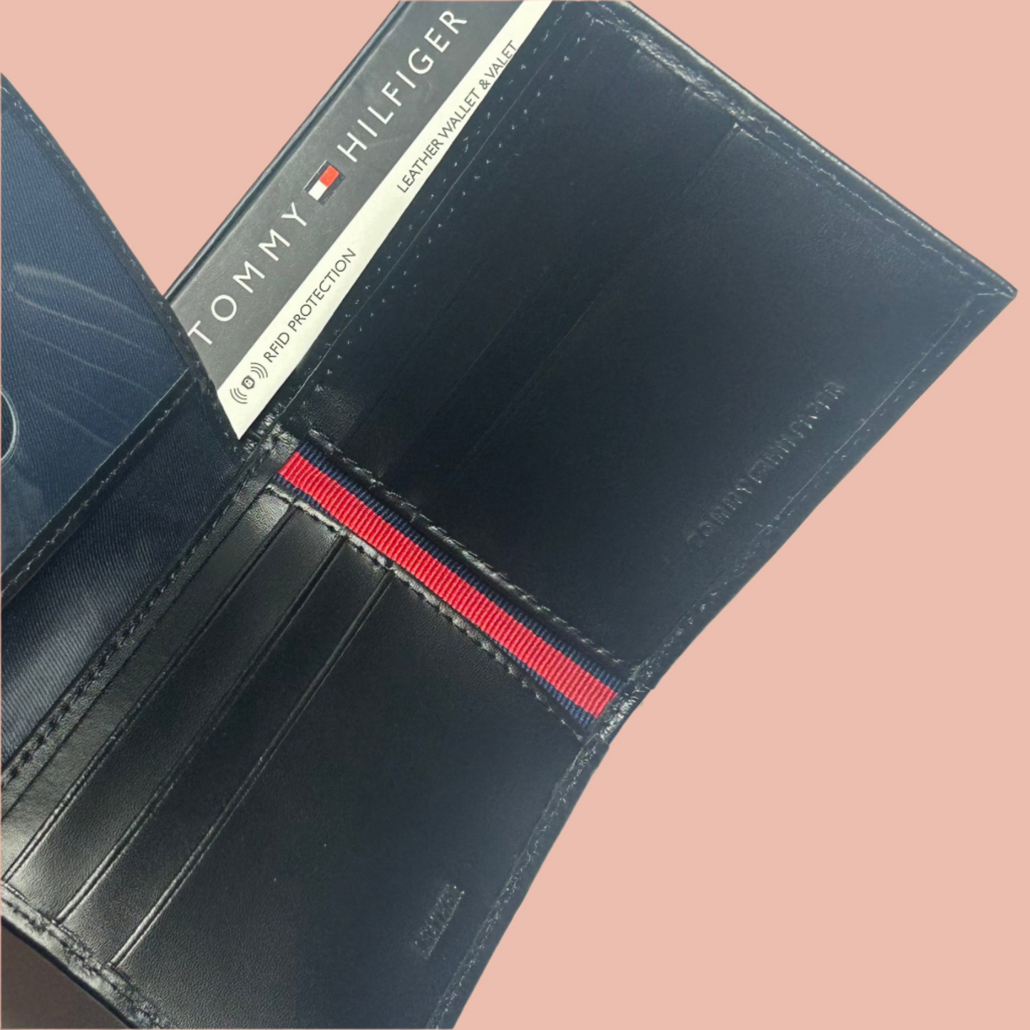 Tommy Hilfiger Men Wallet