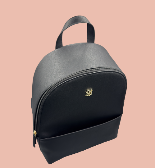 Tommy Hilfiger Black Backpack – 1 Zipper