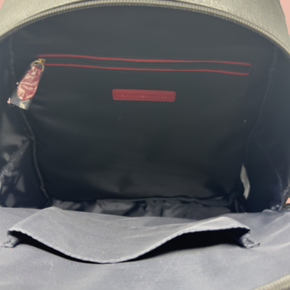 Tommy Hilfiger Black Backpack – 1 Zipper