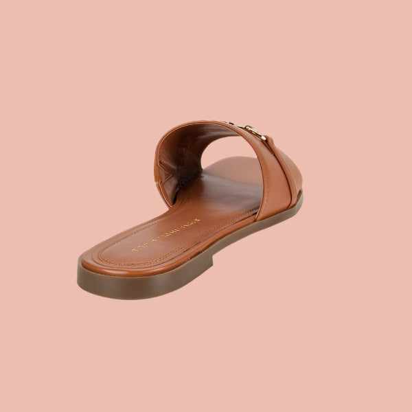 tommy hilfiger brown slippers lebanon