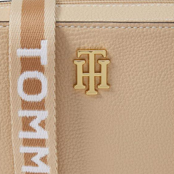 tommy hilfiger beige crossbody bag