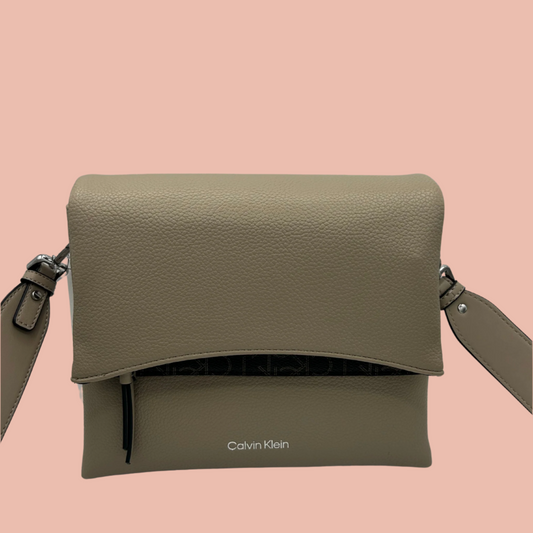 Calvin Klein Crossbody Flap