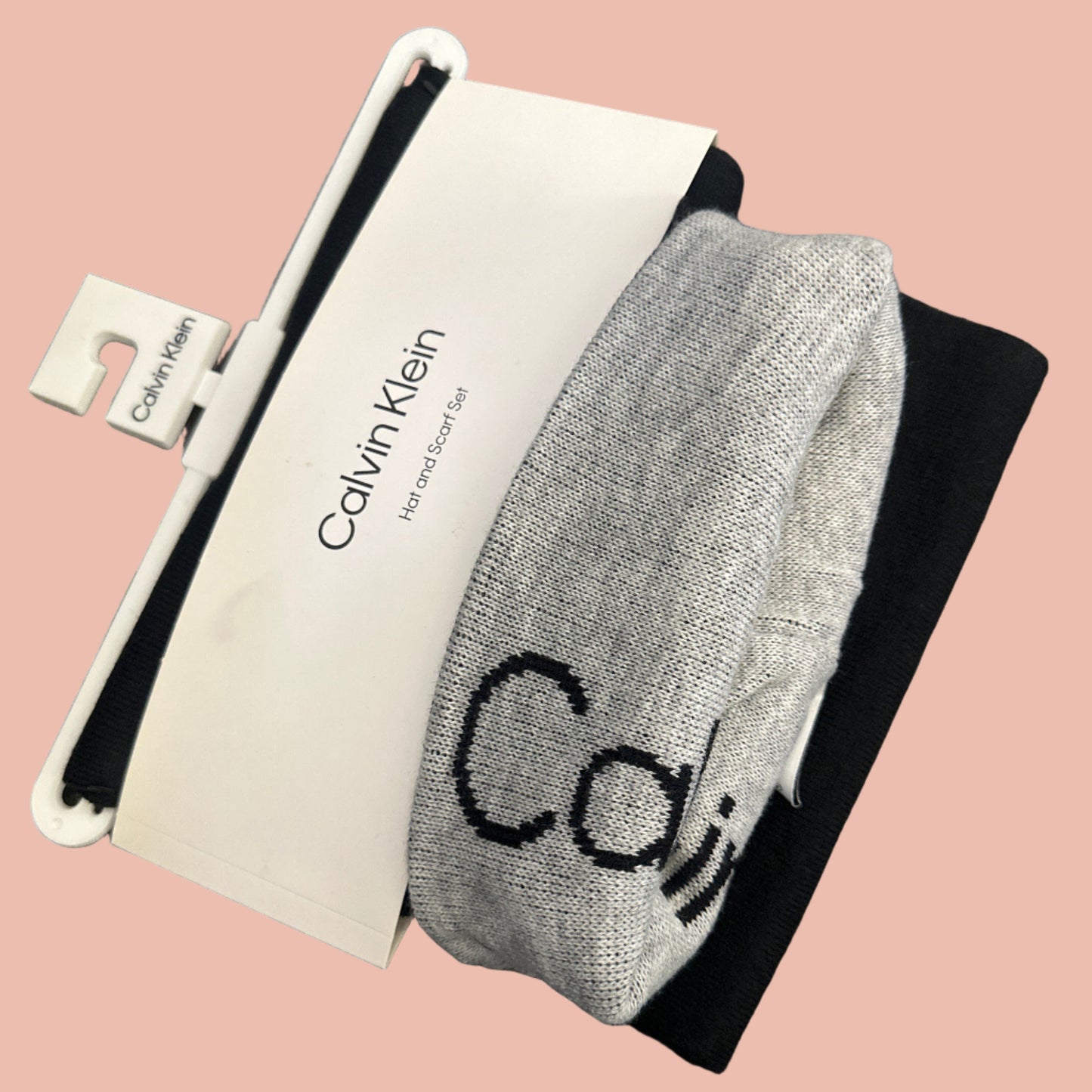 Calvin Klein Reversible Men Hat and Scarf Set