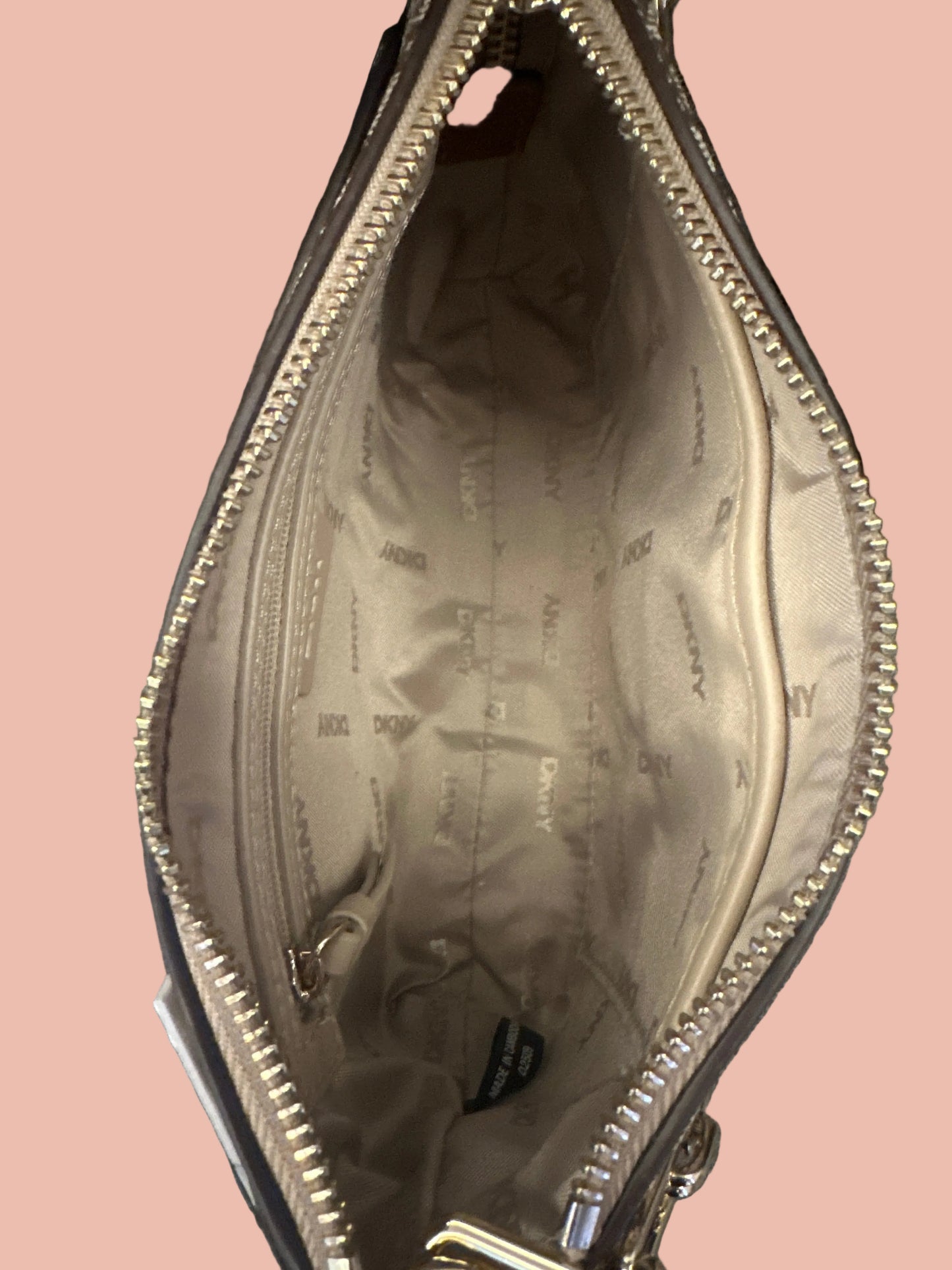 Dkny Bryant Demi Bag in Box