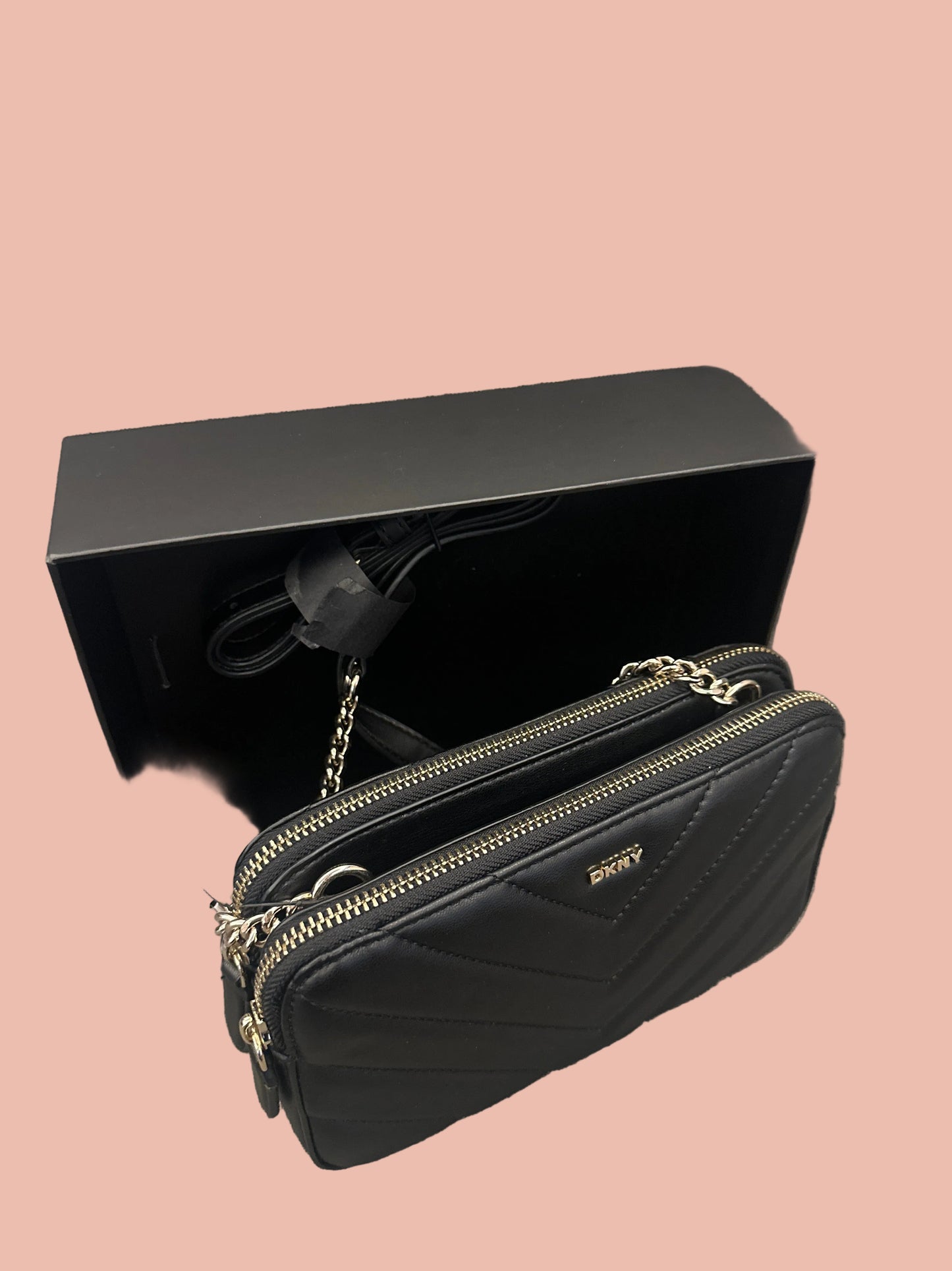 Dkny Veronica DZ Crossbody in Box