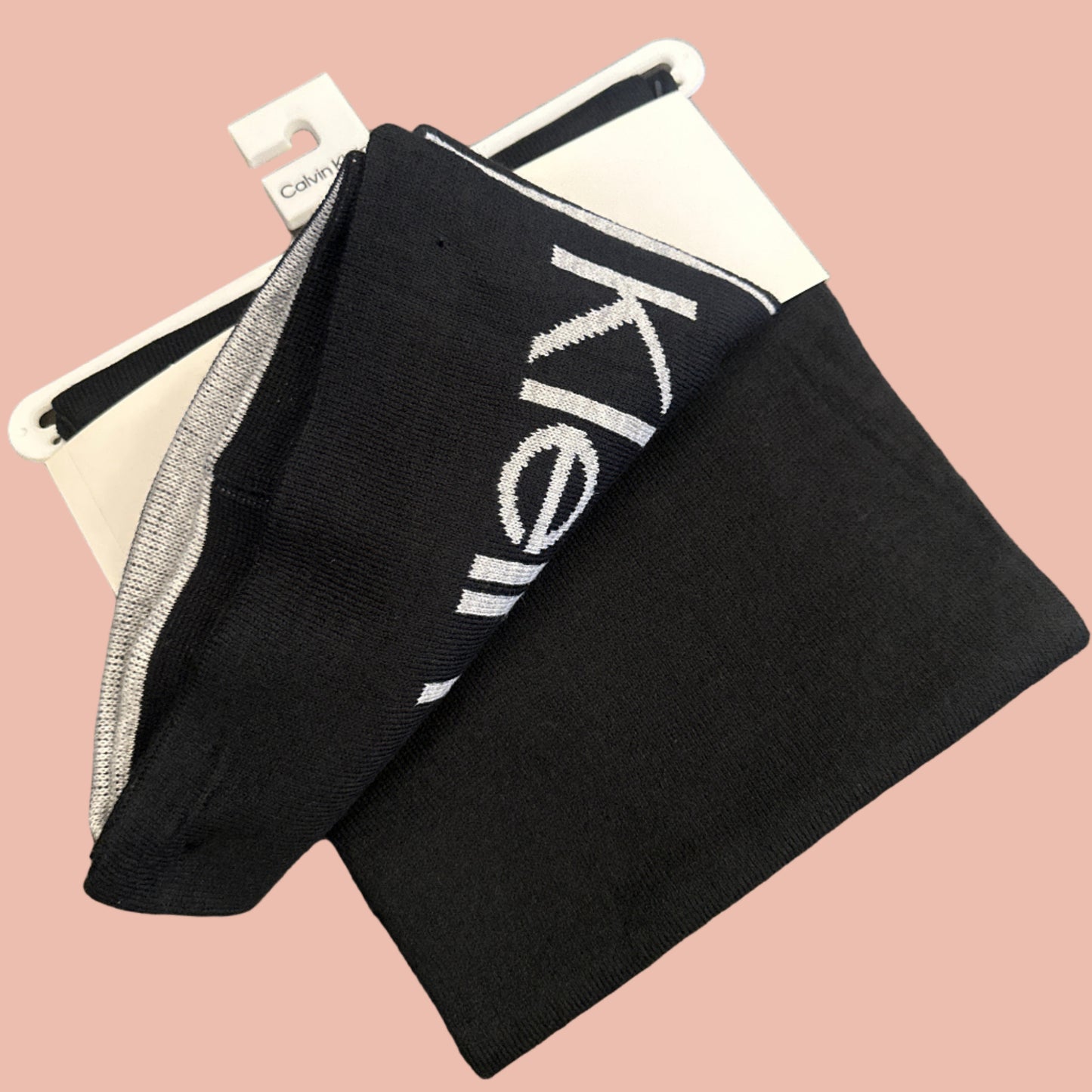 Calvin Klein Reversible Men Hat and Scarf Set